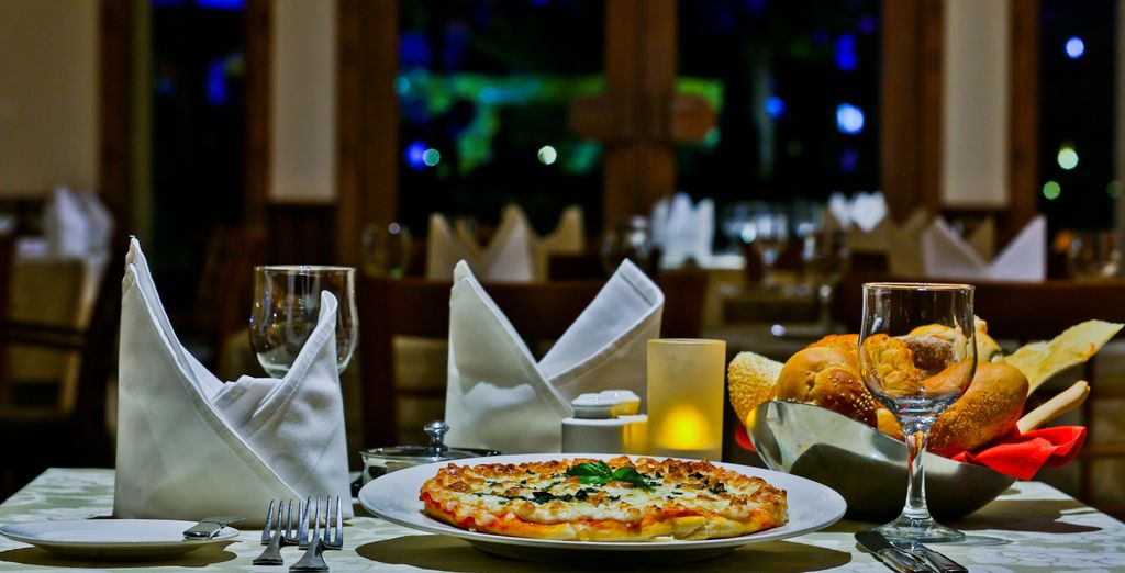Charmillion Club Aqua Park 5*