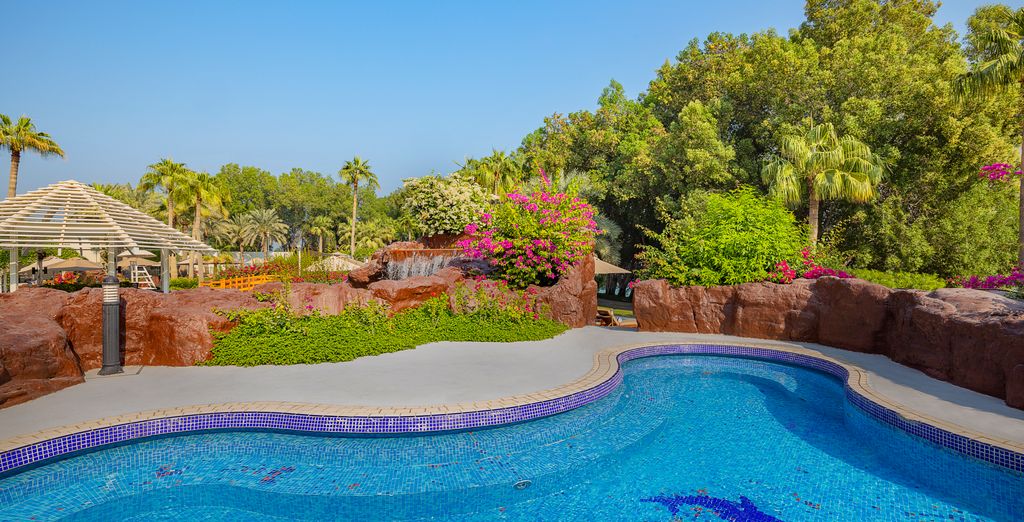 The Ritz-Carlton, Doha 5* con possibile estensione al The Outpost Al Barari 5*