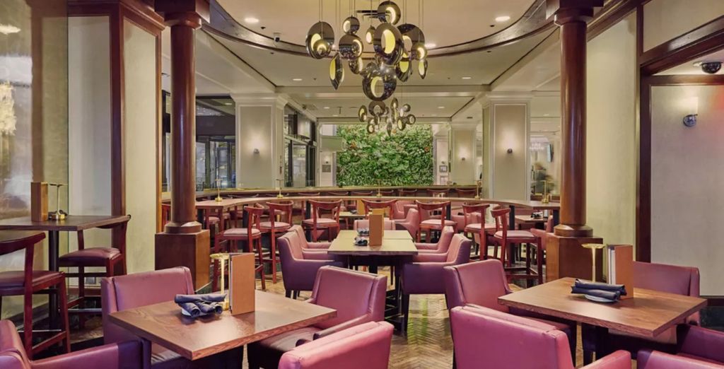 Chelsea Hotel Toronto 4* con possibile estensione nella Riviera Maya