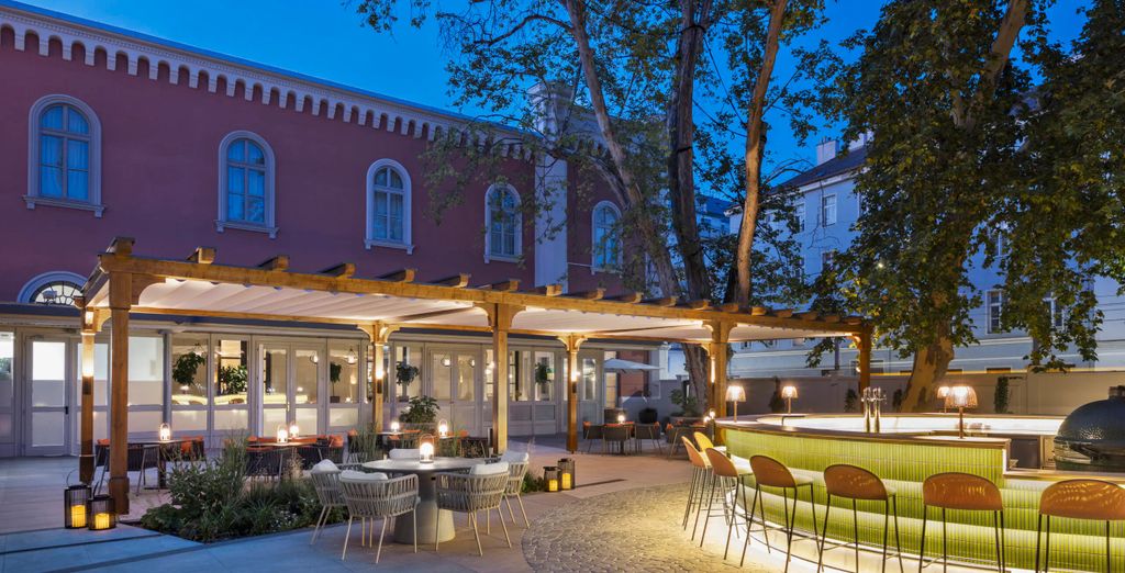 Imperial Riding School Renaissance Vienna Hotel 4*
