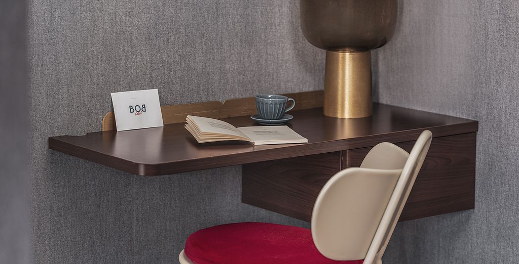 Bob Hotel 4*