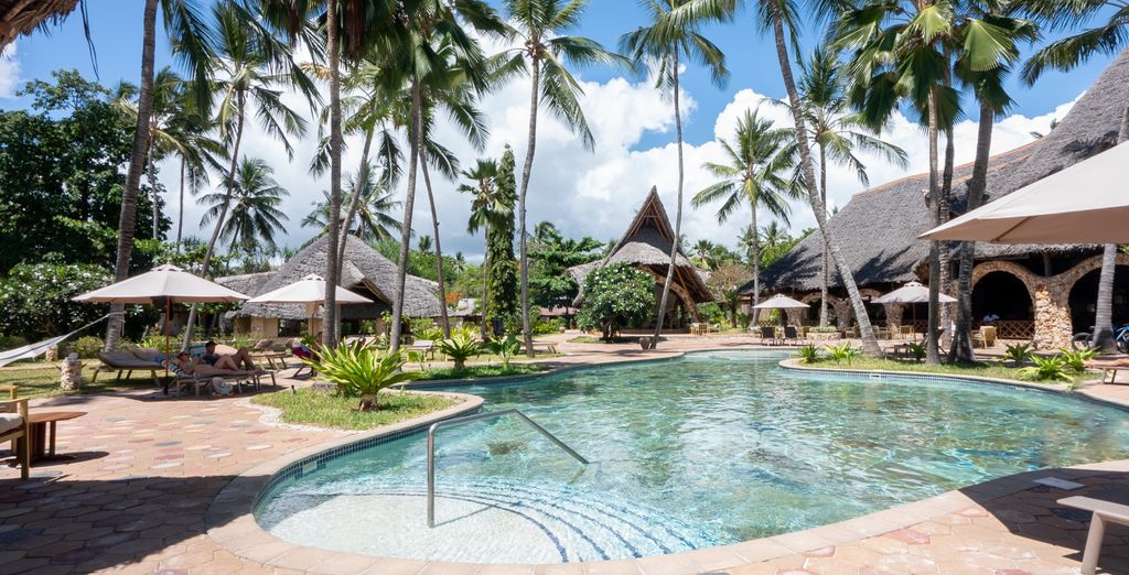 Palumbo Mnemba View Resort 4*S