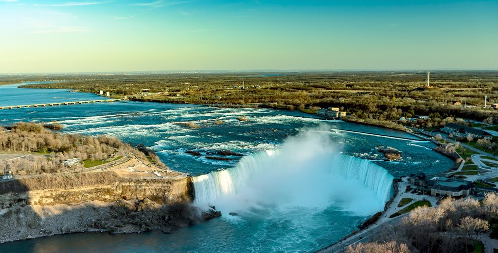 Tour di gruppo: Paesaggi e leggende del Canada con possibile estensione al The Fives OceanFront Hotel & Spa 4*