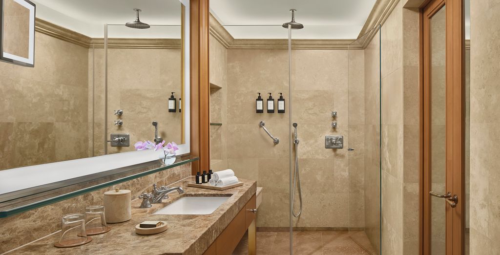 Divan İstanbul Hotel 5*