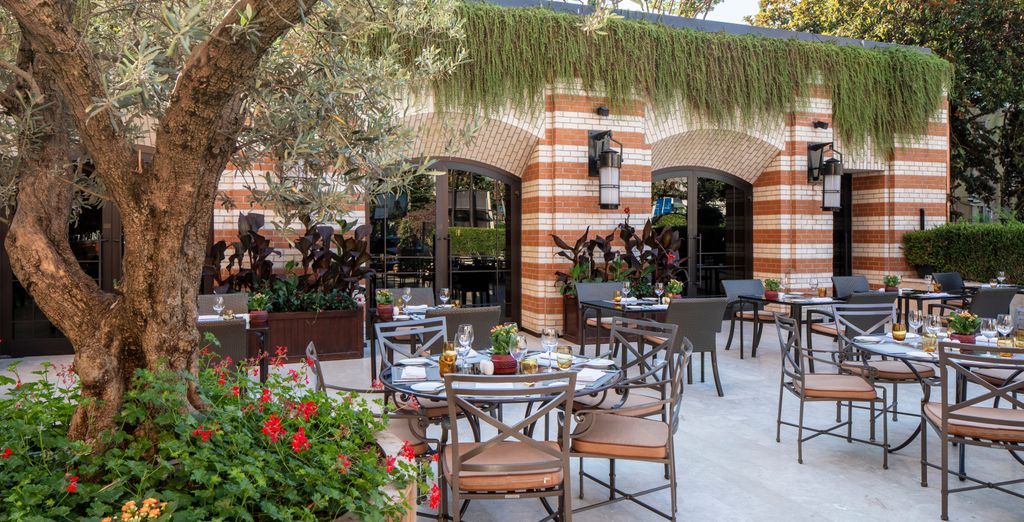 Divan İstanbul Hotel 5*