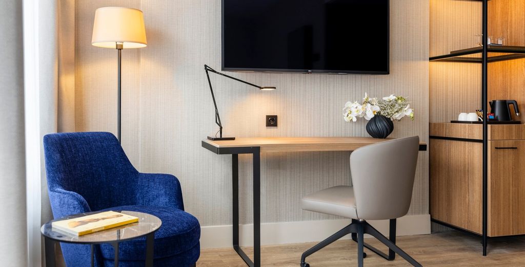 NH Amsterdam Leidseplein 4*
