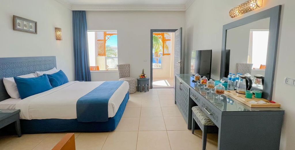 Club Reef Resort 4*