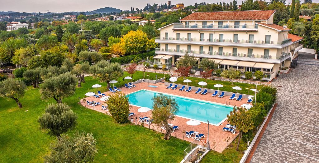 Hotel Villa Paradiso Suite 4*