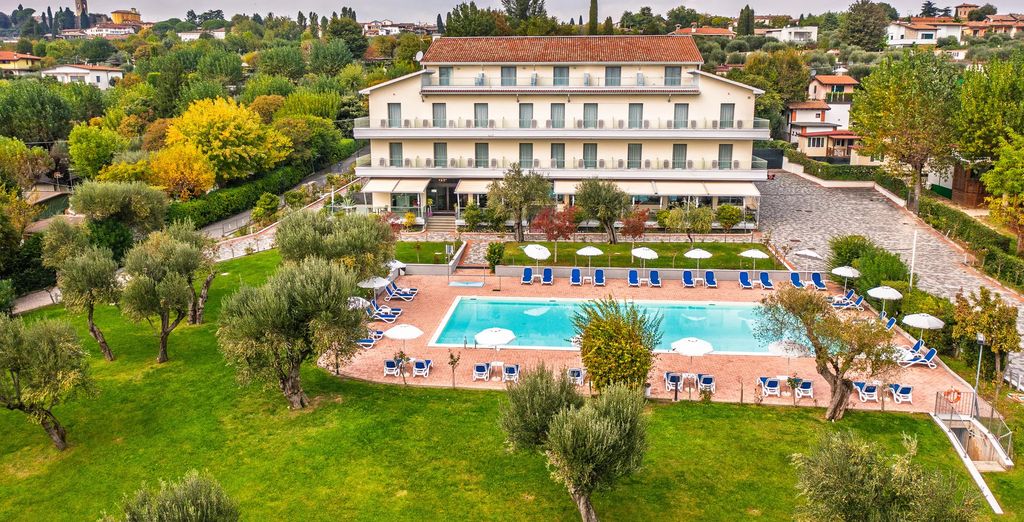 Hotel Villa Paradiso Suite 4*