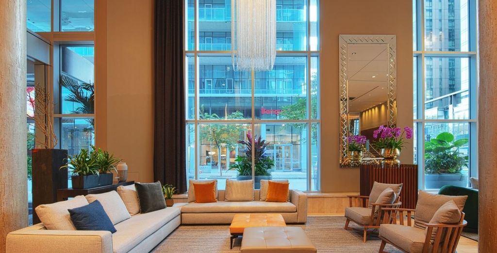 Warwick Le Crystal - Montréal 5*