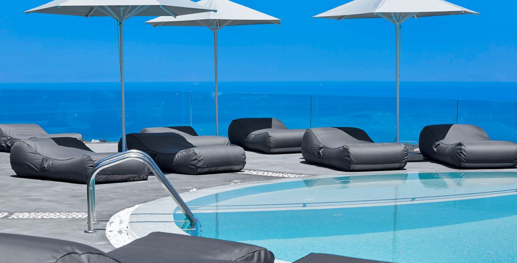 Aperanto Suites 4*