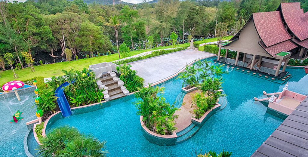 Combinato Maikhao Palm Beach Resort 4*, Royal Yao Yai Island Beach Resort 5* e Mai Khao Lak Beach Resort & Spa 5*