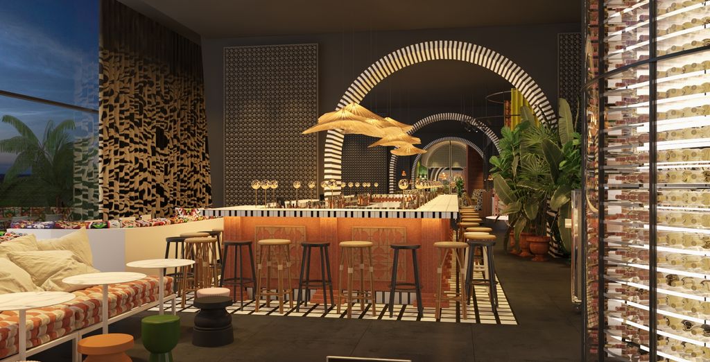Mama Shelter Dubai by ACCOR 4* e Mercure Maldives Kooddoo Resort 4* - Adults Only