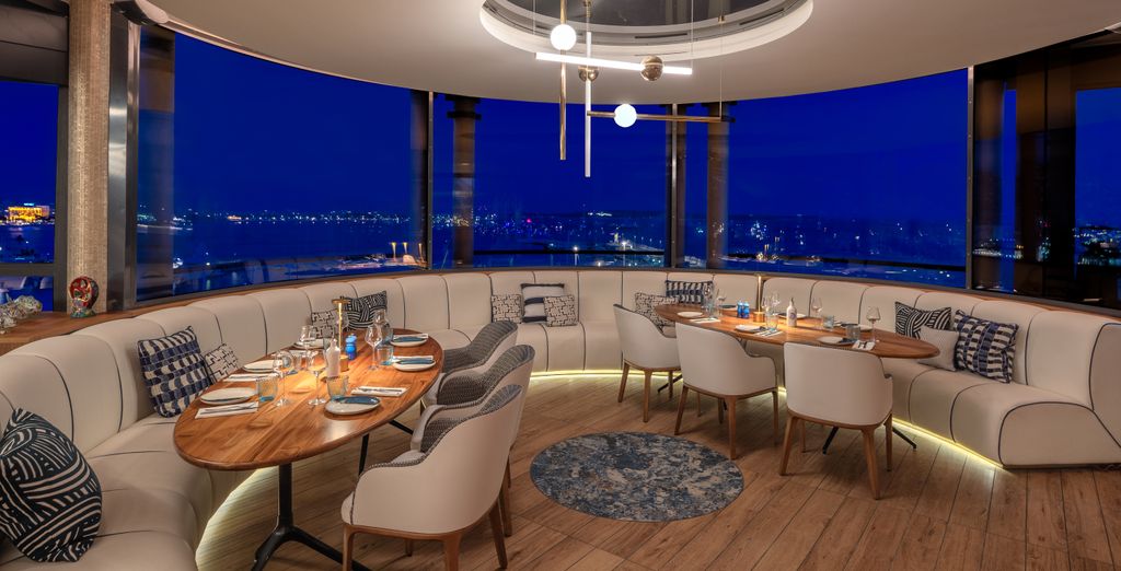 Canopy by Hilton Cannes 4*