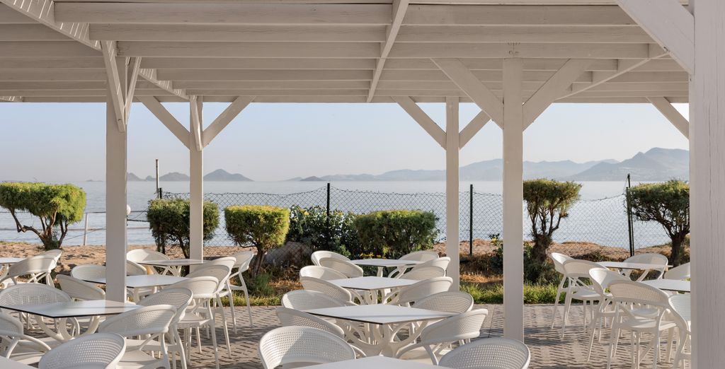  White Olive Marine Aquapark 4*