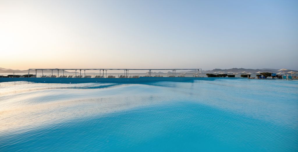  White Olive Marine Aquapark 4*