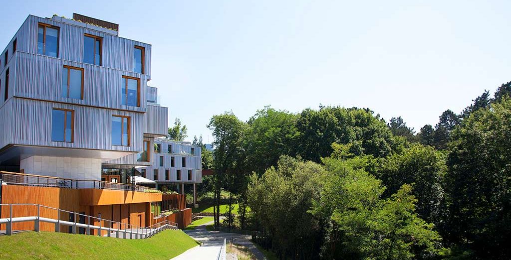 Arima & Spa 4*