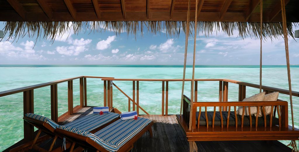 Medhufushi Island Resort 4*