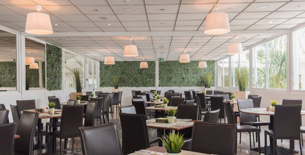Hotel Riva del Sole 4*