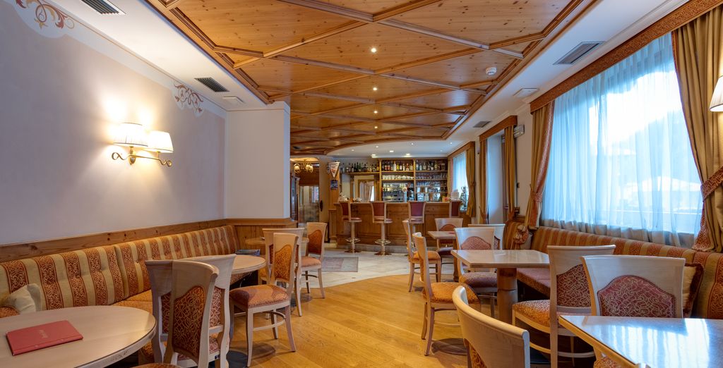 Beverly Alps Hotel & Spa 4*