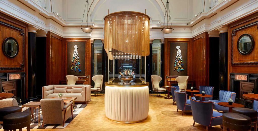 London Marriott Hotel County Hall 5*