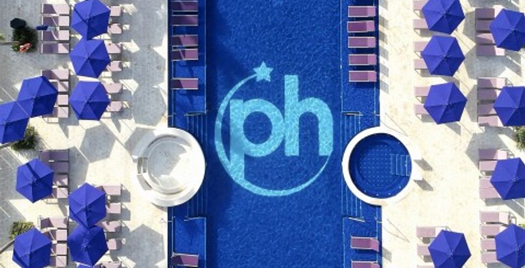 Planet Hollywood Beach Resort 5* 