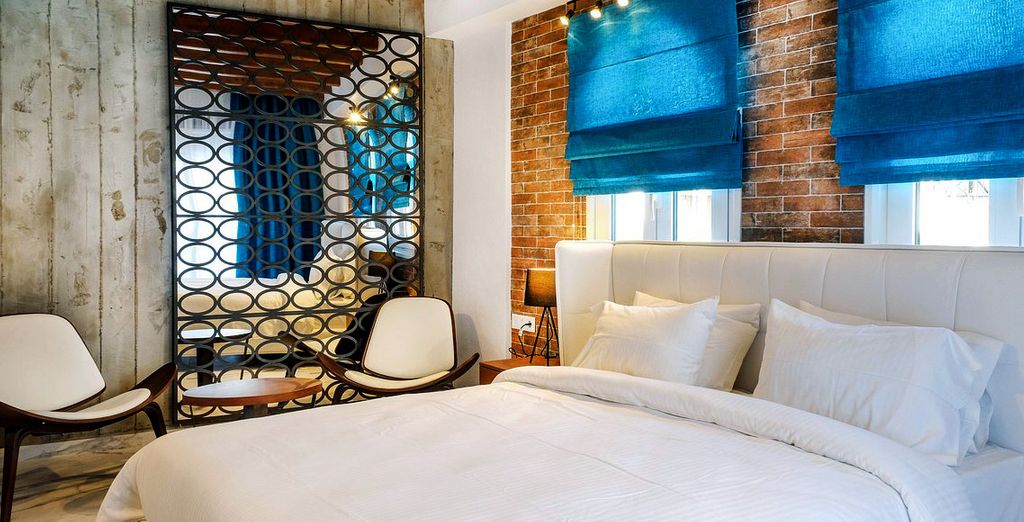 Royal Hotel and Suites 4*