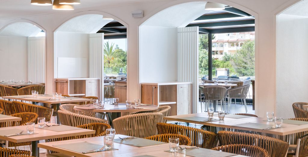 Sallés Hotels Marina Portals 4*