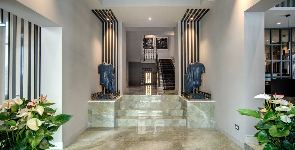 77 Seventy-Seven - Maison D'Art Collection 4*