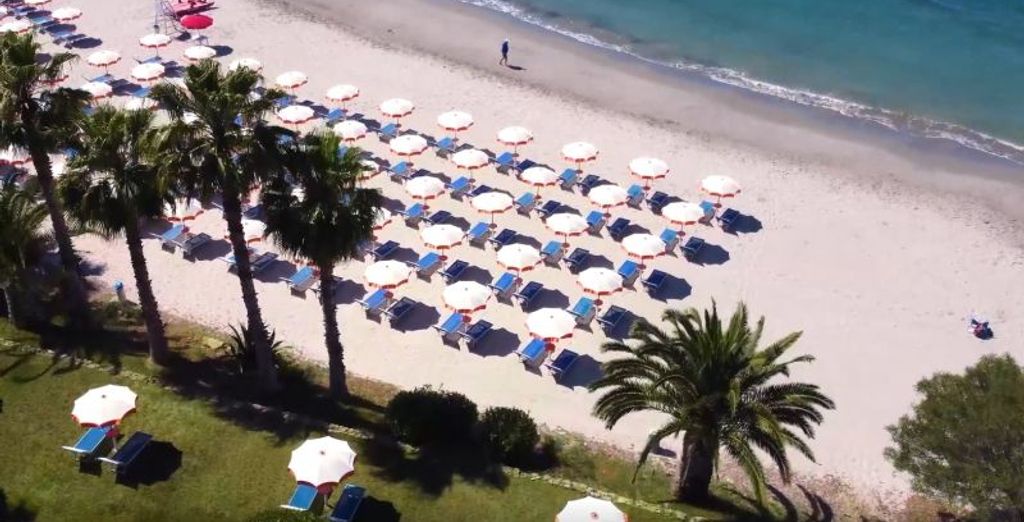 MClub Alicudi 4*