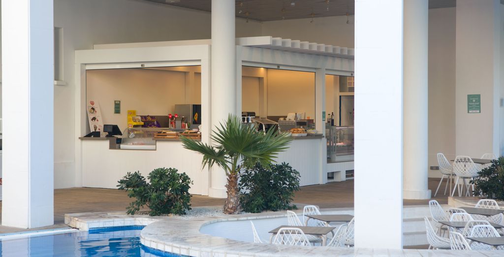 Ponient Pirámide Salou 4* con entradas para PortAventura World