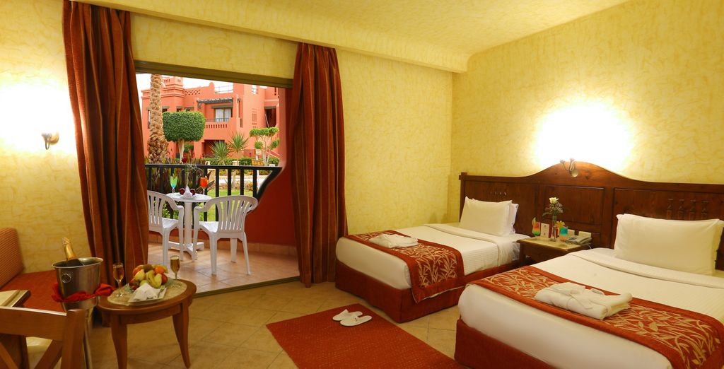 Charmillion Sea Life Resort 5*