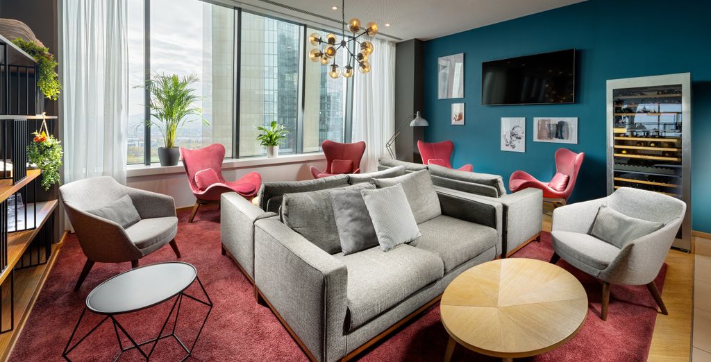Clarion Hotel Vienna South 4*