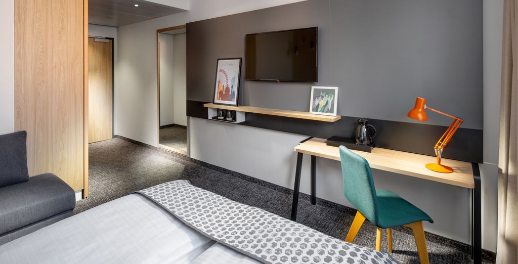 Clarion Hotel Vienna South 4*