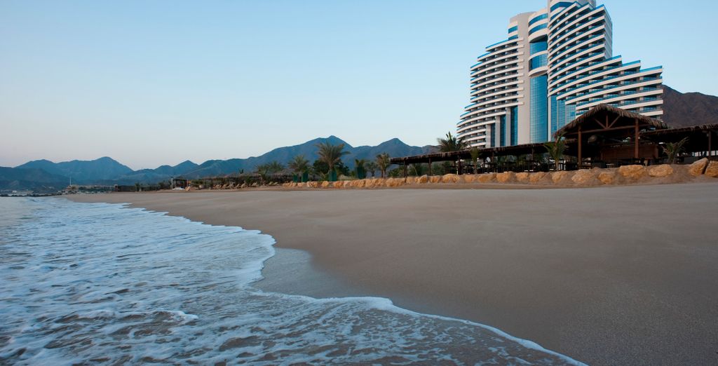 Le Méridien Al Aqah Beach Resort 5*