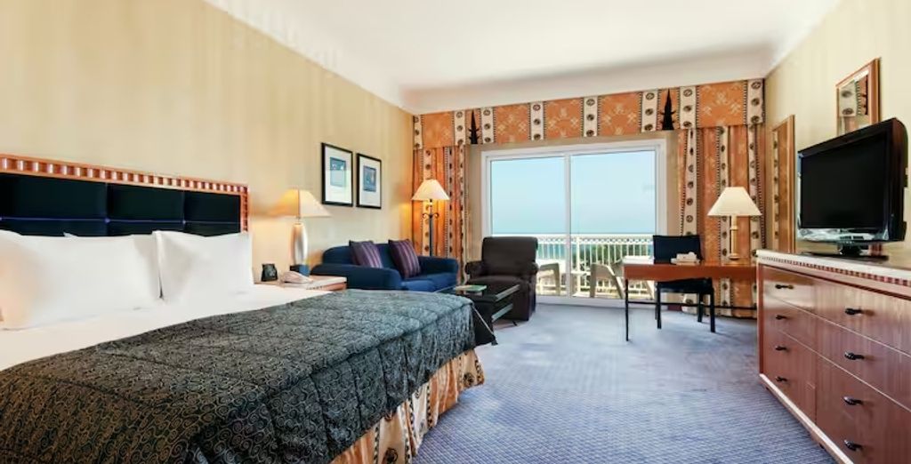 Radisson Hotel Muscat Panorama 4* con possibile estensione a Salalah