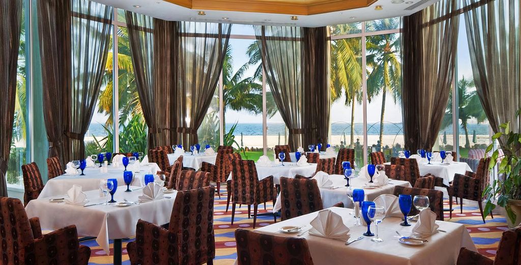 Radisson Hotel Muscat Panorama 4* con possibile estensione a Salalah