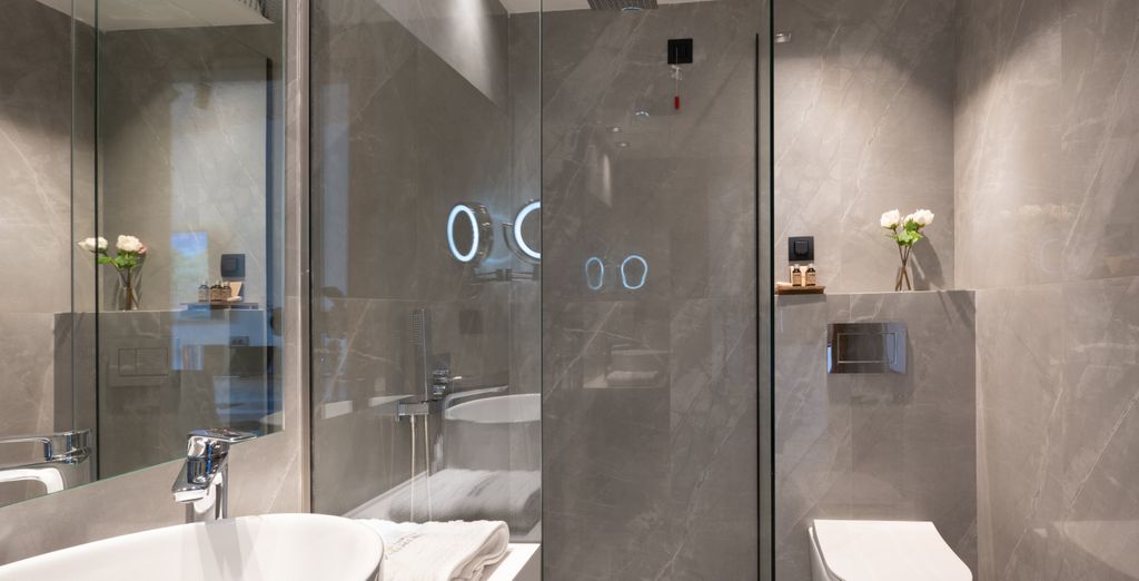 Chrousso Village Hotel 4*