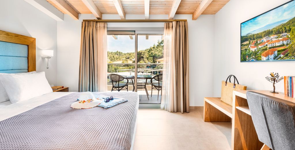 Chrousso Village Hotel 4*