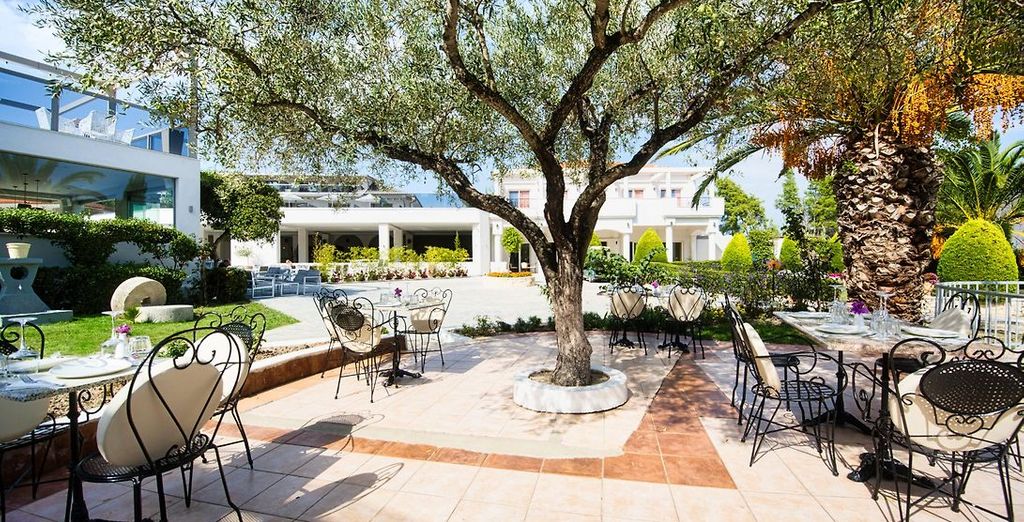 Chrousso Village Hotel 4*