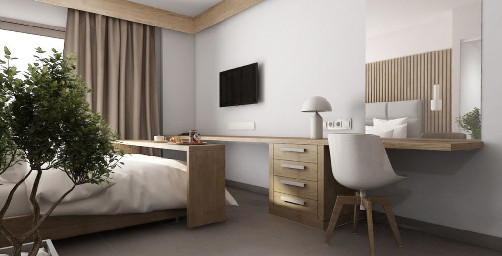 Sergios Hotel 4*