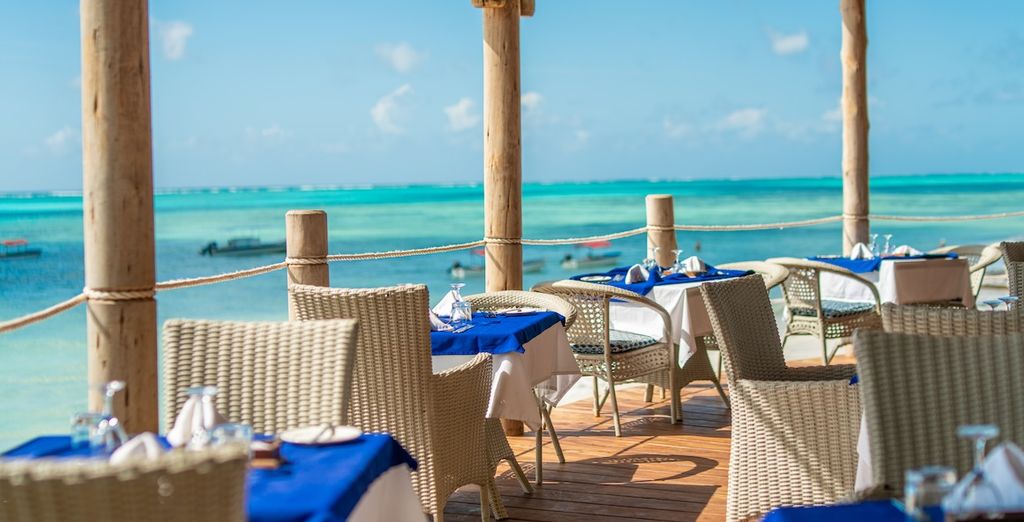 Karafuu Beach Resort And Spa 5*