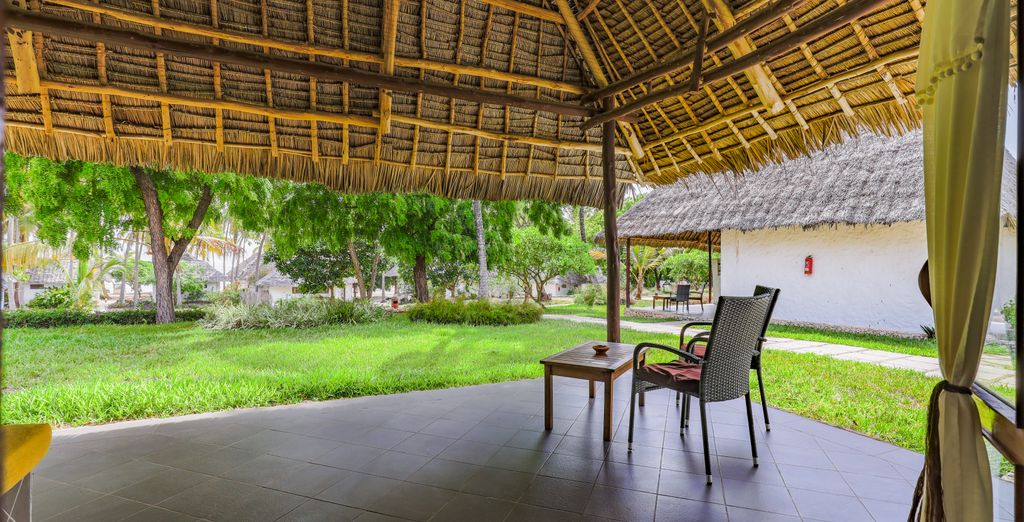 Karafuu Beach Resort & Spa 5*