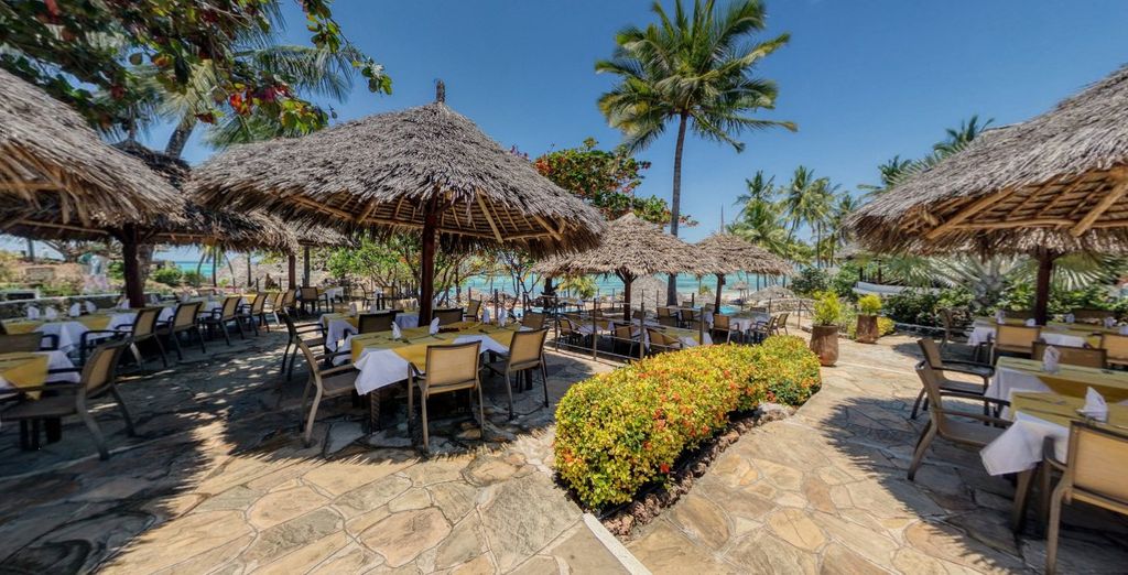 Karafuu Beach Resort And Spa 5*