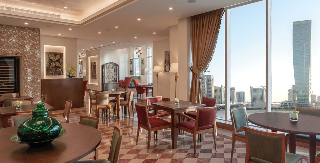 Renaissance Business Bay Dubai by Marriott 5*
