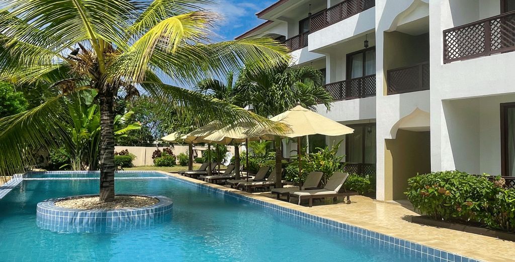 Safari da 3 a 6 notti con estensione all'AHG Hisia Nungwi Hotel 4*