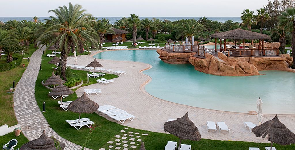 Hotel Sentido Phenicia 4*
