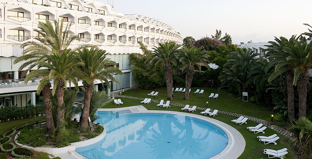 Hotel Sentido Phenicia 4*