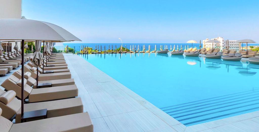Amarande Hotel 5*