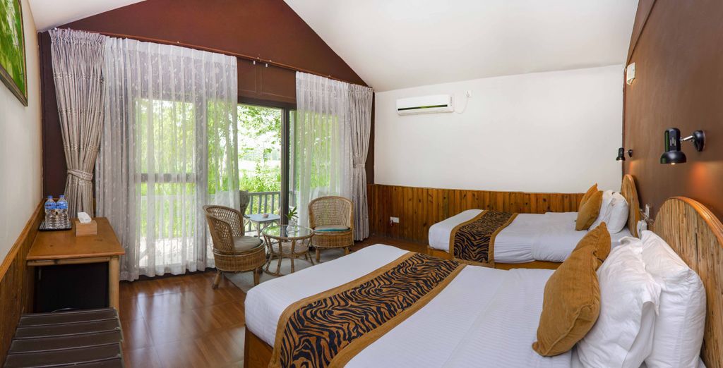 Tour di gruppo​: Esperienza autentica in hotel 4* o 5*